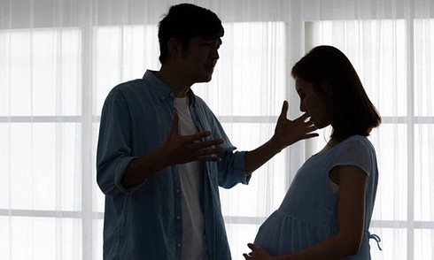 Chồng ngoại tình khi vợ mang thai