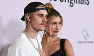 Phim tài liệu tiết lộ Justin Bieber 'bán bài hát vì nguy cơ phá sản'