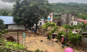 Đầu tuần miền Bắc giảm mưa giông