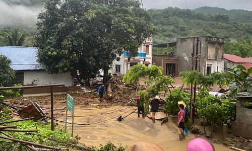 Đầu tuần miền Bắc giảm mưa giông