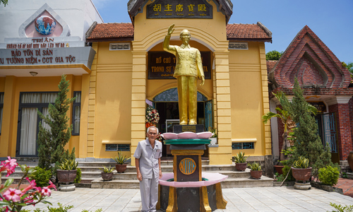 Khu tưởng niệm Chủ tịch Hồ Chí Minh của cựu binh 90 tuổi
