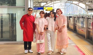Khách băn khoăn trước quy định 'hạn chế' chụp hình ở ga metro Bến Thành