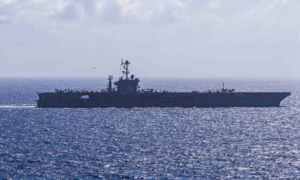 Mỹ rút siêu tàu sân bay khỏi Biển Đỏ