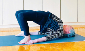 Những tư thế yoga giúp cân bằng huyết áp