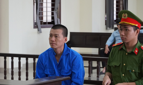 Phó giám đốc lấy 14 tỷ đồng của ngân hàng đánh bạc bị phạt tù