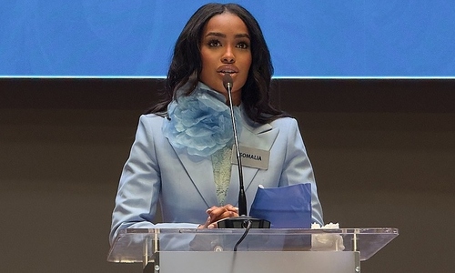 Bài thuyết trình lay động của hoa hậu Somalia tại Miss World