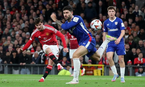 Tottenham được dự đoán thắng Man Utd bằng luân lưu
