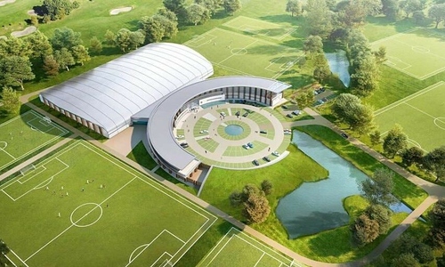 ThaiGroup đặt kế hoạch hợp tác Barcelona xây học viện bóng đá