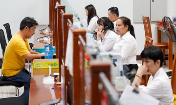 Thủ tướng yêu cầu 100% thủ tục liên quan doanh nghiệp làm trực tuyến