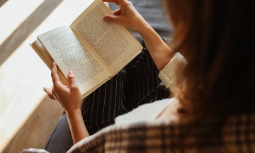 5 dấu hiệu nhận biết người hướng nội