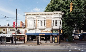 Quán Việt của 'Lunch Lady' gây tiếng vang ở Canada