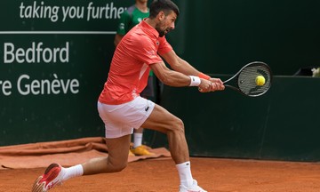 Djokovic vào chung kết Geneva Mở rộng
