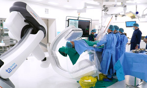 Khám mắt bất ngờ phát hiện tắc mạch vành