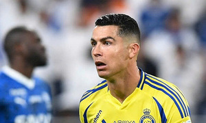 Al Nassr đề nghị giảm hơn nửa lương của Ronaldo