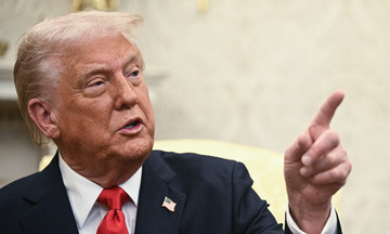 Nguồn cơn lời dọa áp thuế 50% hàng EU của ông Trump