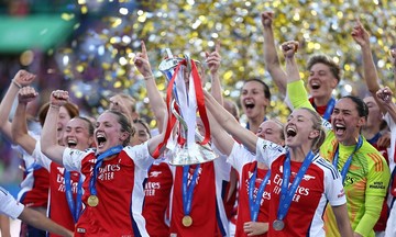 Arsenal giành Champions League bóng đá nữ