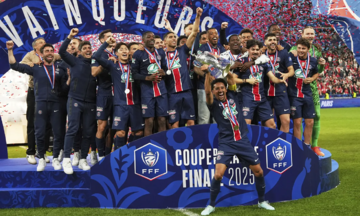 PSG hoàn tất cú ăn 3 quốc nội