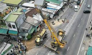 Ôtô tông nhiều người ở Quảng Ngãi