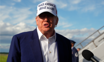 Ông Trump: Tôi không thích những gì ông Putin đang làm