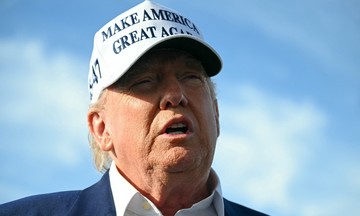 Ông Trump: Sinh viên nước ngoài chiếm suất của người Mỹ ở Harvard