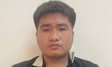 Dùng kim tiêm đâm 5 học sinh