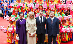 Tổng Bí thư Tô Lâm và Tổng thống Pháp Macron thăm Văn Miếu