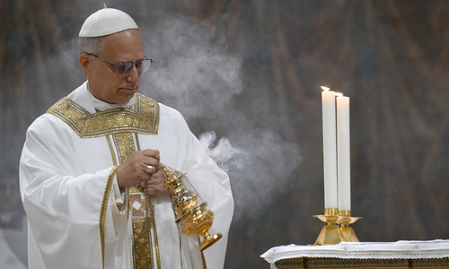 Giáo hoàng mang quốc tịch gì khi là nguyên thủ Vatican?
