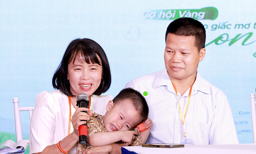 Hành trình 'tìm con' của cặp vợ chồng ly hôn rồi tái hôn