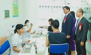 Bệnh viện Bạch Mai mở dịch vụ tiêm chủng vacicne