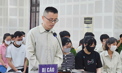 'Trùm' cho vay nặng lãi người Trung Quốc và 34 đồng phạm lĩnh án