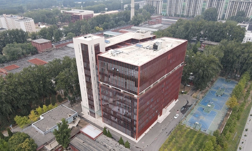 Đại học Trung Quốc hứng chỉ trích vì bắt sinh viên chứng minh kinh nguyệt