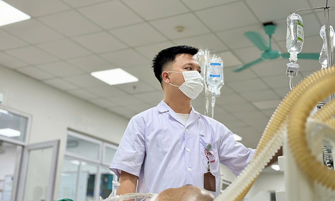 Người đàn ông bất ngờ suy đa tạng do biến chứng thủy đậu