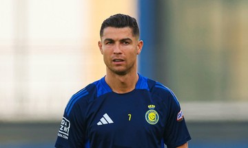 Mido: 'Chẳng HLV nào muốn làm việc cùng Ronaldo'