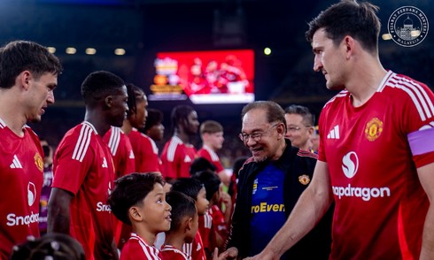Thủ tướng Malaysia chúc Man Utd trụ hạng mùa sau