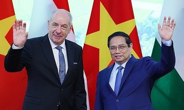 Việt Nam - Hungary nhất trí mở rộng hợp tác AI, chuyển đổi số