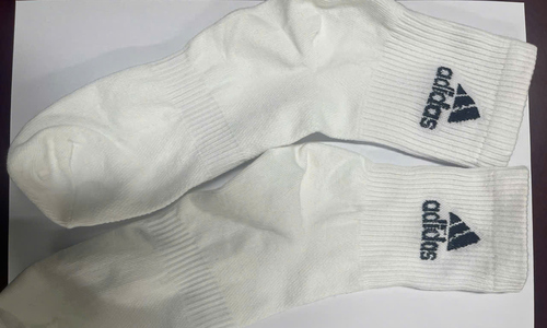 200.000 đôi tất giả nhãn hiệu Nike, Adidas bán ra thị trường