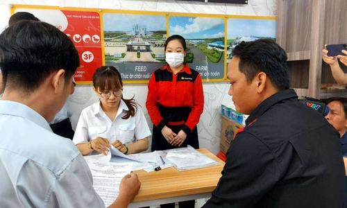Cửa hàng kinh doanh thịt heo C.P. ở Sóc Trăng bị kiểm tra