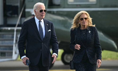 Nhà Trắng nghi ngờ bà Jill Biden che giấu bệnh của chồng