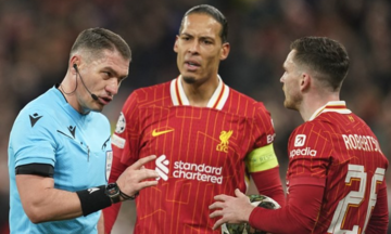 Trọng tài làm nên lịch sử ở chung kết Champions League