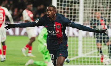 Khi Dembele rũ bùn đứng lên ở PSG