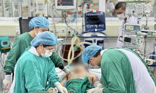 Tại sao thủy đậu gây suy đa tạng ở người vốn khỏe mạnh?