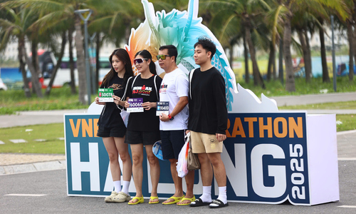Hạ Long khô ráo ngày đua VnExpress Marathon