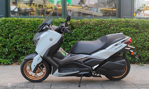 Yamaha XMax 300 2025 ra mắt, giá 140 triệu đồng