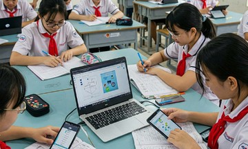 Thầy cô e ngại vì học trò dùng AI giải Toán, làm Văn
