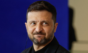 Ông Zelensky ca ngợi vụ tấn công các sân bay Nga