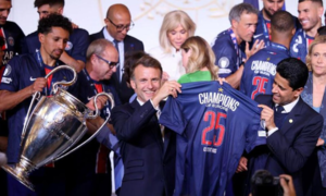 PSG diện kiến Tổng thống Pháp khi mừng vô địch Champions League