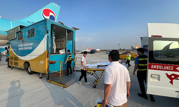 Bệnh nhân Hàn Quốc một năm nằm viện không người thân