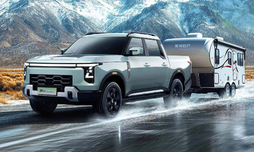 Nissan ra mắt bán tải hybrid cho thị trường tỷ dân