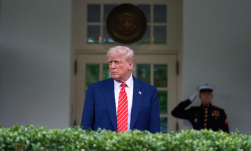 'Kiềng ba chân' kinh tế của ông Trump lung lay ở trụ cột thuế quan