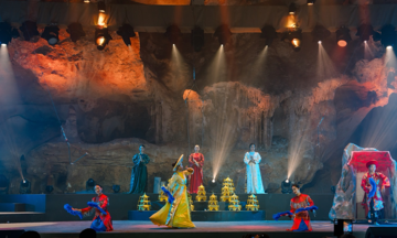 Show diễn 'Đi tìm dấu ngọc' thúc đẩy du lịch Bái Tử Long